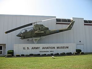 U.S. Army Aviation Museum (front Cobra) 3845 (2076803508).jpg