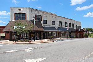 Cornelia, Georgia downtown stores