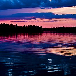 Pelican Lake Sunset (2680030313).jpg
