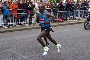 2015-04-26 RK London Marathon 0137 (19952962904)