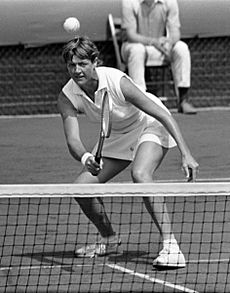 Margaret Court at the net 1970