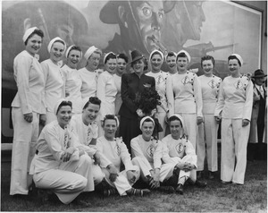 Mary Pickford posing with a group of employees during her visit to the General Engineering Company (Canada) munitions factory (I0004930)