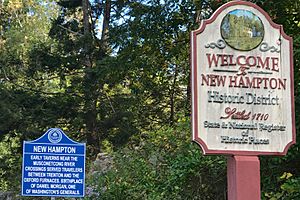 New Hampton, NJ - information signs