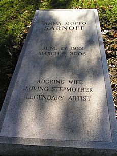 Anna Moffo Sarnoff Grave 2011