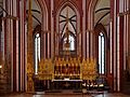 Bad Doberan, Münster, Blick in den Chor mit Hochaltarretabel und Sakramentsturm 10 edit