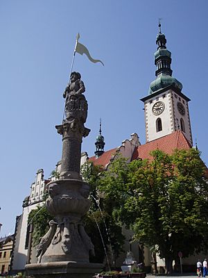 Tabor-kościół i pomnik Rolanda