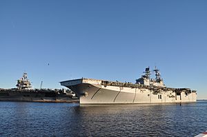 USS Bataan arrives at Naval Station Mayport 121102-N-IC228-001